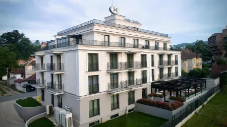 Hotel Kocka Vrnjačka Banja Отели в г. Врњачка Бања