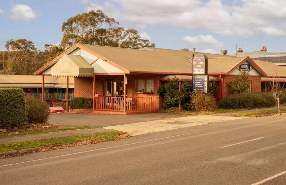 賀本温泉汽車旅館