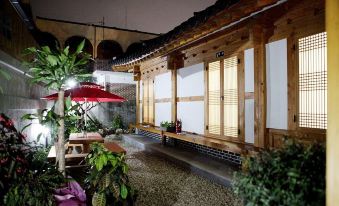 Jeonju Heungbuga Hanok Stay