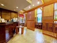Hotel Route-Inn Court Azumino Toyoshina Ekiminami Các khách sạn ở Azumino
