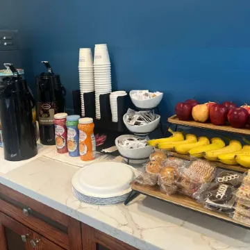 Super 8 by Wyndham Oceanside Downtown