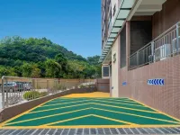 花築·龍門南崑山悦温泉度假酒店 - 停車場