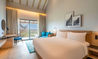 Radisson Resort Hatgad Saputara