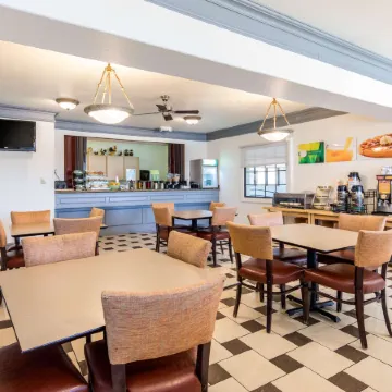 Quality Inn & Suites Gallup I-40 Exit 20