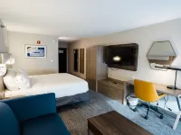Holiday Inn Express & Suites KNOXVILLE-NORTH-I-75 EXIT 112 by IHG Hoteles en Powell