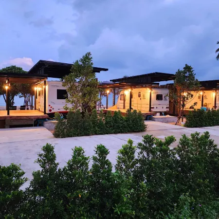 Aiyara Camping & Resort