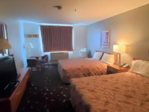 Quality Inn & Suites Hotels in Pinedale