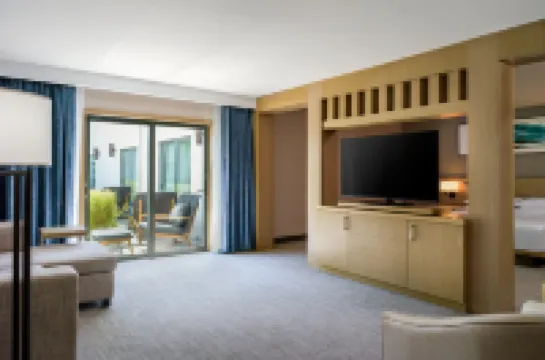 Delta Hotels Ontario Airport