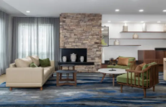 Fairfield Inn & Suites Martinsburg 瓦利酒店