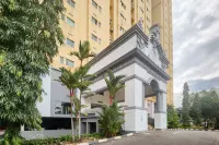 RedDoorz Premium Near Imperium Superblok Hotell i Taman Baloi