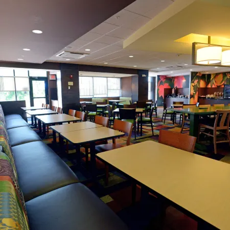 Fairfield Inn & Suites Bowling Green