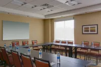 페어필드 인 & 스위트 댈라스 웨스트/i-30 - 주차장
