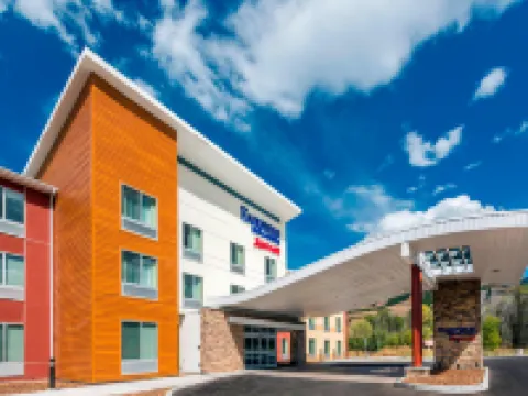 Fairfield Inn & Suites Afton Star Valley Hotels in Afton
