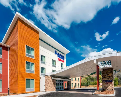 Fairfield Inn & Suites Afton Star Valley Hotels in Afton