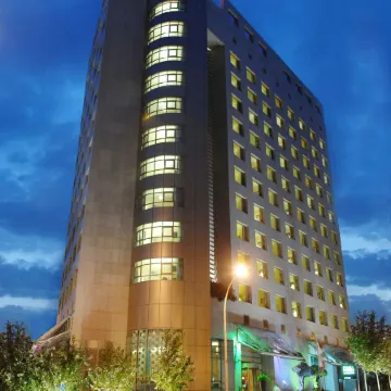 Four Points by Sheraton le Verdun