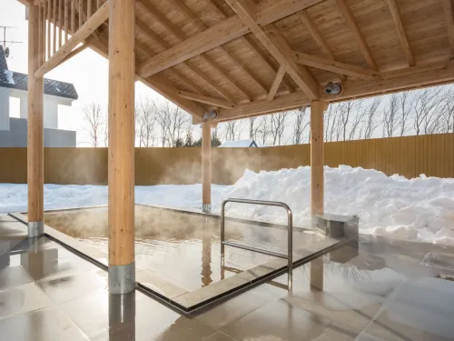 Nanporo Onsen Heart & Heart - Parking