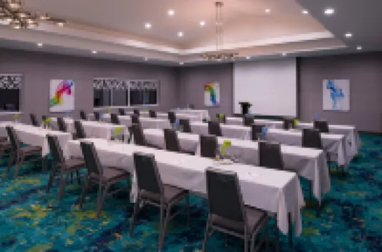 햄프턴 인 & 스위트 애틀랜타 매리에타