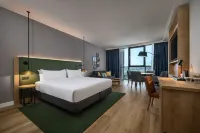 Hilton Garden Inn Leiden فنادق في Oegstgeest