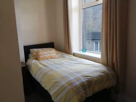 Stunning cosy cottage! Close to Haworth and amenities