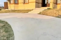 Gated Parking/4 Bedroom-5 bed -2bath Entire Home