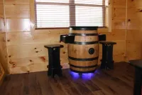 Hoot Haus New Cabin-Mtn Views from Valley-Mesmerizing