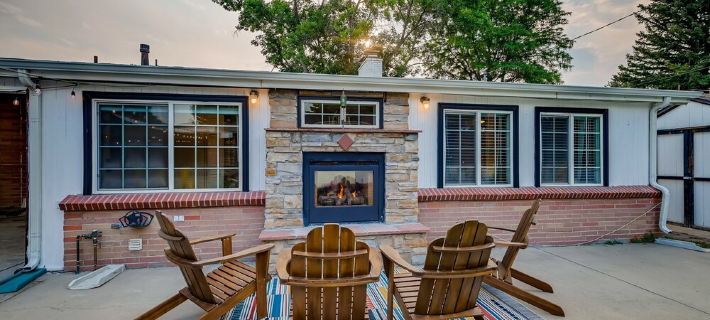 Huge & Stylish 5bd3ba Close to Denver & Boulder! Dog friendly! Hotels in Arvada