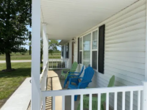 Sunset Getaway Hotels in Laclede County