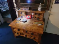 Artistic, clean Lg Basement Studio W/ 24hr Hottub & Lg private yard. City Oasis.