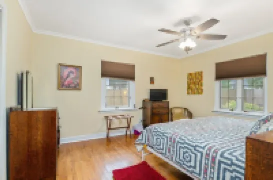 Mid Century ranch central to everything!