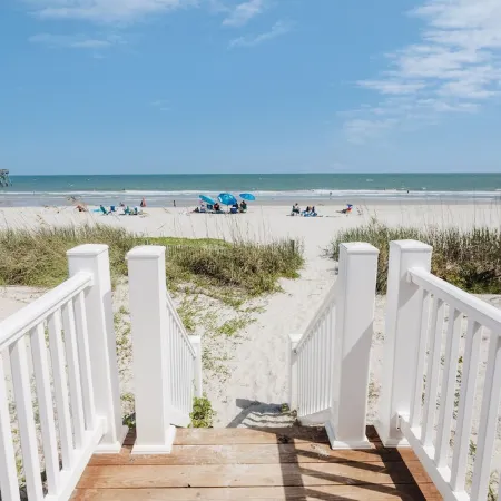 Pirates Cove & Mermaids Haven: Duplex sleeps 32!