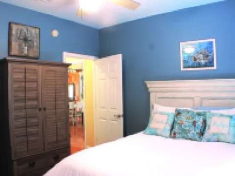#1 rental in Steinhatchee, affordable, convenient, comforts of home. Hotels in Steinhatchee
