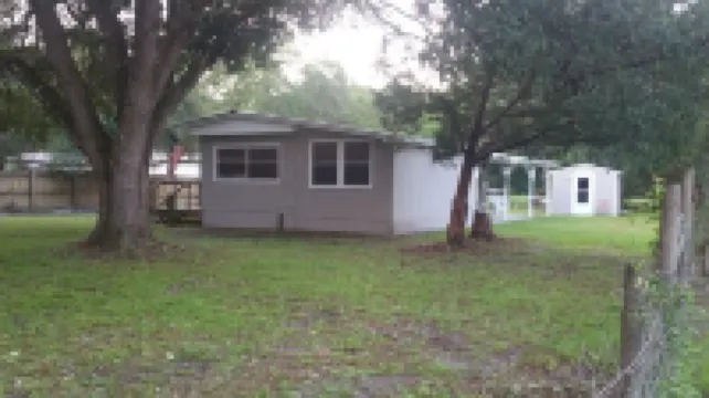 Your Ultimate Weekend Destination, la Fish Camp.