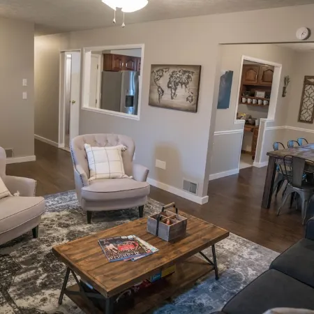 Rare 4 Bedroom Near Ark Encounter