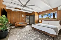 The Long Ranch - Sprawling 1 acre Horse Park Hideaway