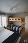 Beach & Downtown 3 minutes away-Fire Pit-Video Games-Coffee Bar