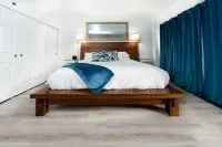 City-View Waikiki Beach Condo - Free Parking!