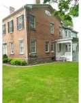 Downtown, two bedroom, first floor, pet friendly Hotels in der Nähe von Play Space ABC Cayuga