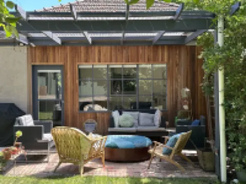 Yea Fig Tree House. Three bedroom plus study comfortable family home. Hotels in Yea