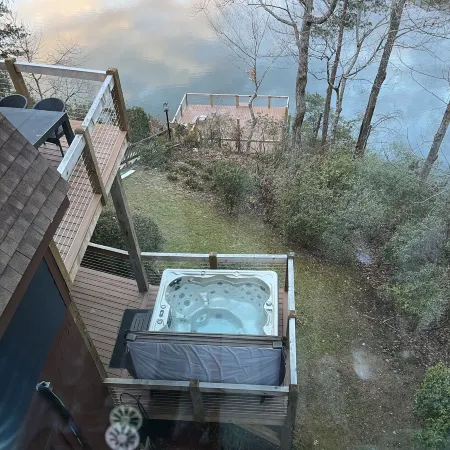 Evy's Paradise at Edwards Point Cove Отели рядом с достопримечательностью «Lake lure»