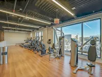 Elegant Main Street Living* Near NYC Hotels in Hackensack