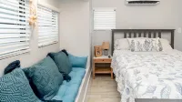 Kampground Escape w/ Kayaks, Heated Pool & Marina!