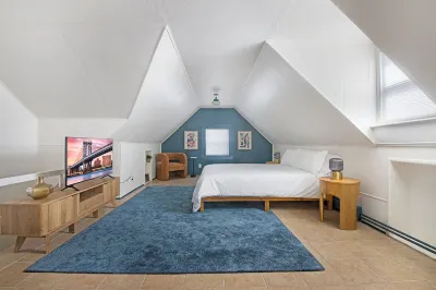 Spacious Victorian with Parking Available Hotels near Empty Sky Memorial