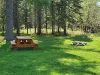 Two bedroom cottage near beautiful Herbster beach.