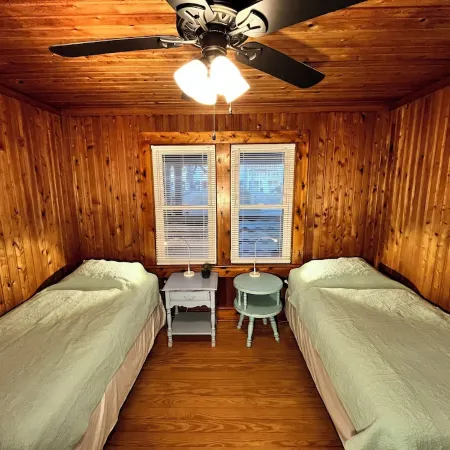 Super Cute, Cozy, Historic Sea Spray Cottage #5