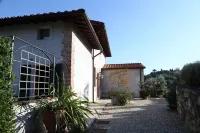 Apartment 2 rooms - 1 bathroom - sleeps 5 - wifi - pool
