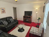 Comfy Getaway Hotels in Elmont