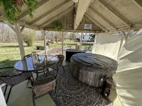 Magnolia Cottage; Gazebo, Hot Tub; close to LU 林奇堡住宿飯店