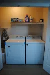 Kika’s House-Lovely 4 Bedroom Home, Entertainment Patio, newly furnished