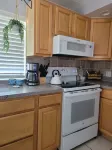 Beachy 1 bedroom across the street from the beautiful beaches of Cape Canaveral,