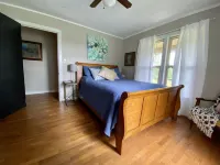 The Farm Cottage--close to two state parks